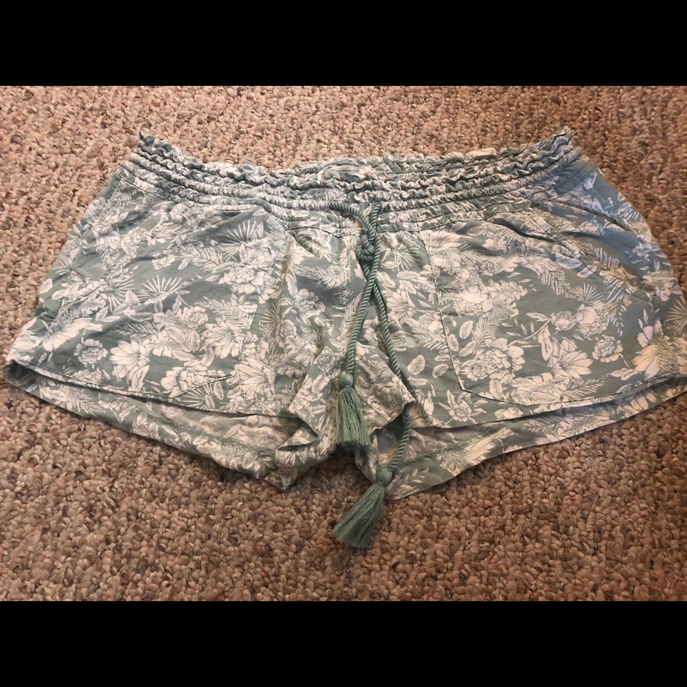 Roxy lightweight shorts
